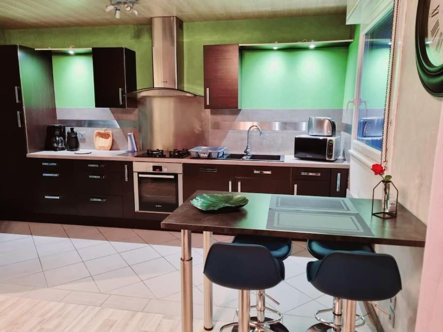 Appartement Proche Du Centre Ville Et Du Lac 제라르메르 외부 사진